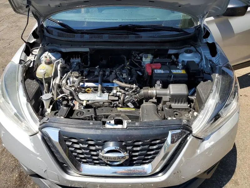 2020 NISSAN KICKS S  