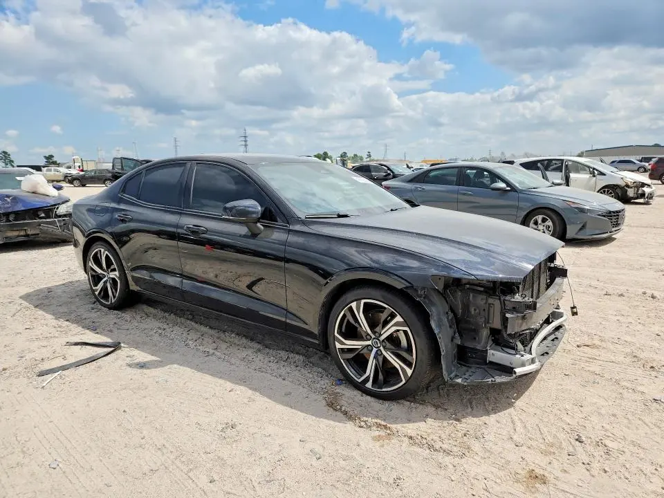 2024 VOLVO S60 PLUS  