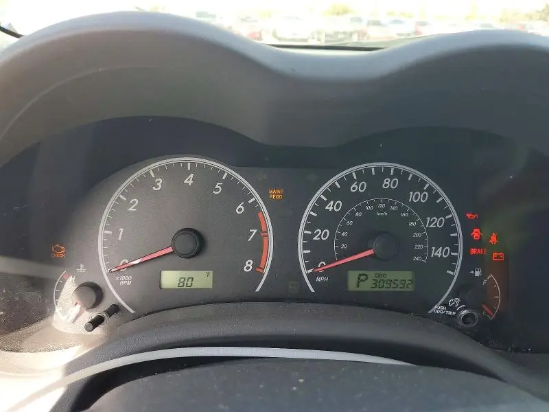 2010 TOYOTA COROLLA LE  