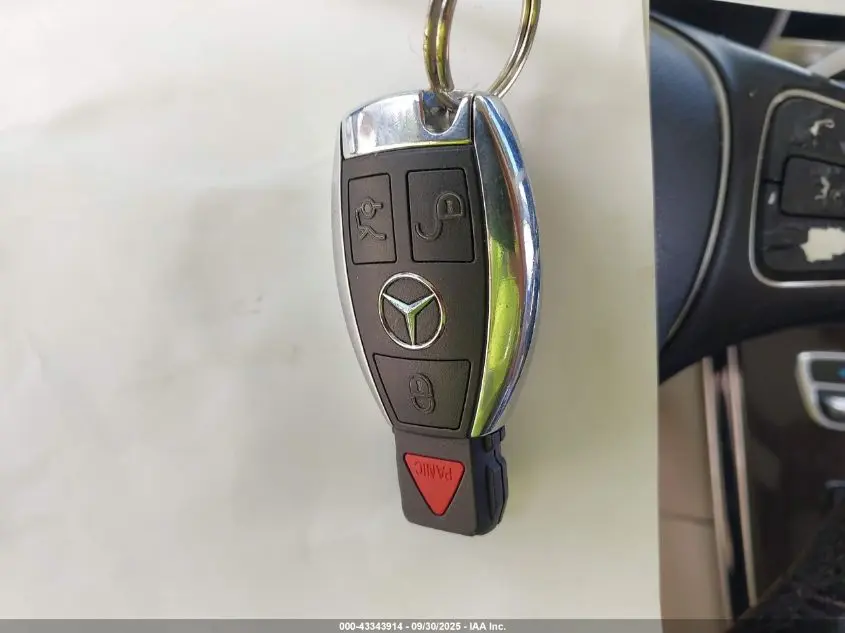 2017 MERCEDES-BENZ GLC 300 4MATIC