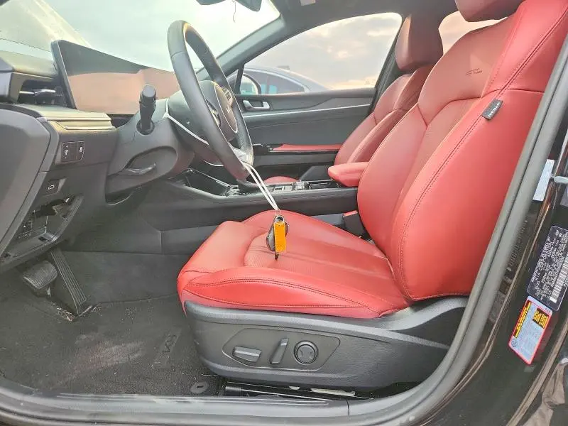 2025 KIA K5 GT LINE  