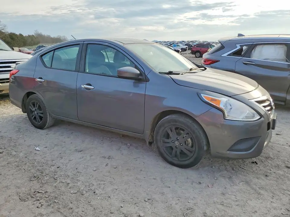 2019 NISSAN VERSA S  