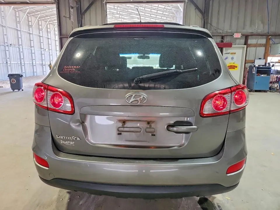 2012 HYUNDAI SANTA FE SE  