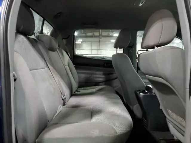 2013 TOYOTA TACOMA V6  