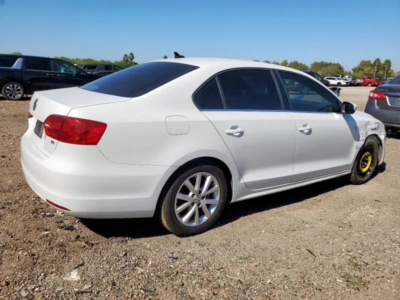 2014 VOLKSWAGEN JETTA SE  