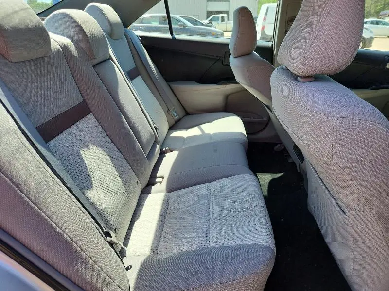 2014 TOYOTA CAMRY LE  