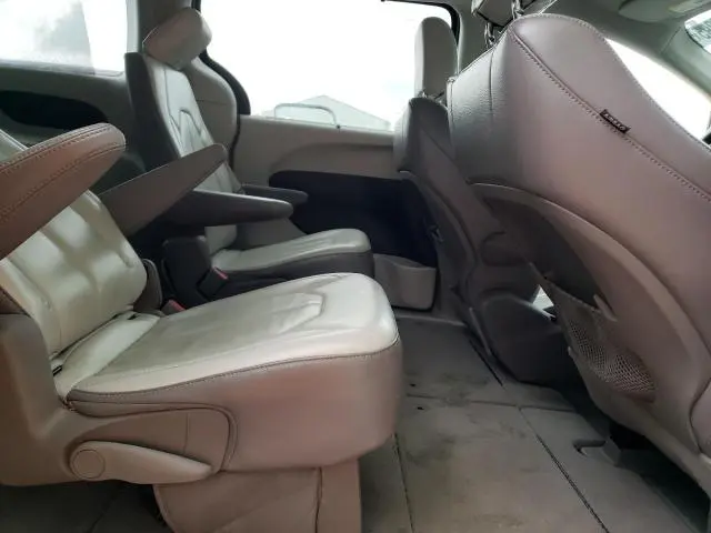 2017 CHRYSLER PACIFICA TOURING L  