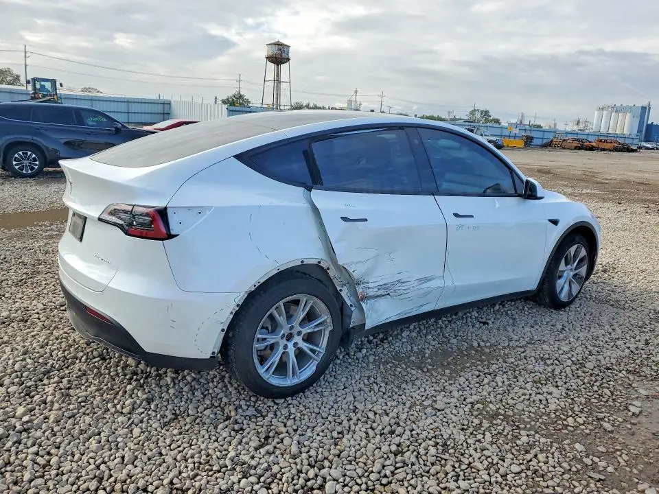 2022 TESLA MODEL Y   