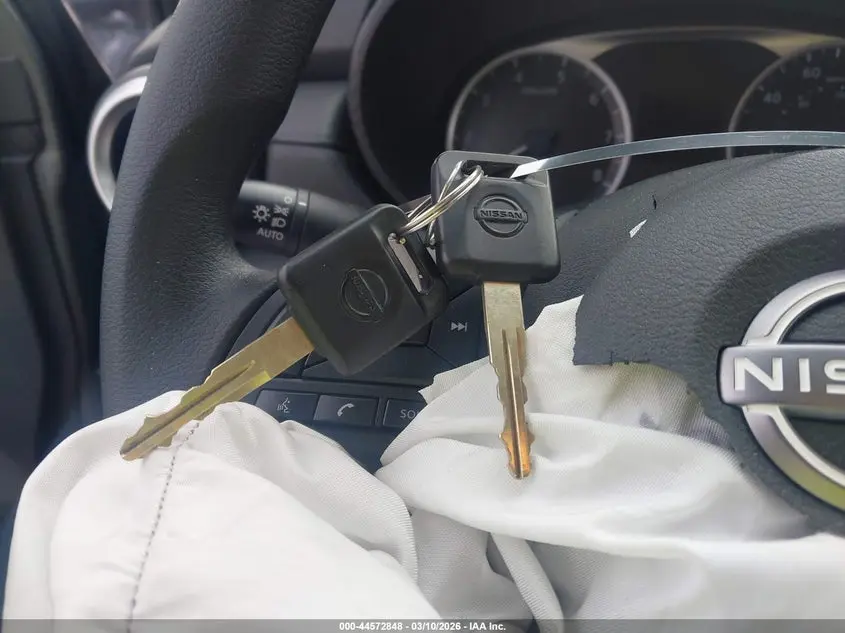 2025 NISSAN VERSA 1.6 S