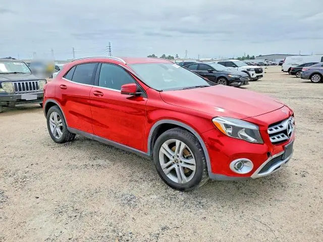 2020 MERCEDES-BENZ GLA 250  