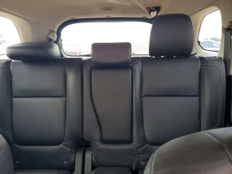 2019 MITSUBISHI OUTLANDER SE  