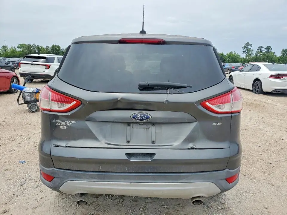 2015 FORD ESCAPE SE  