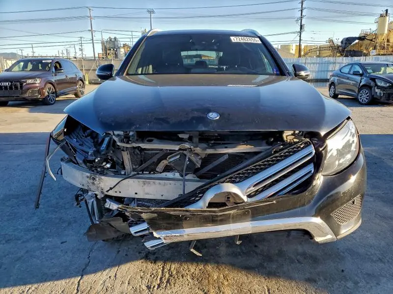 2017 MERCEDES-BENZ GLC 300  