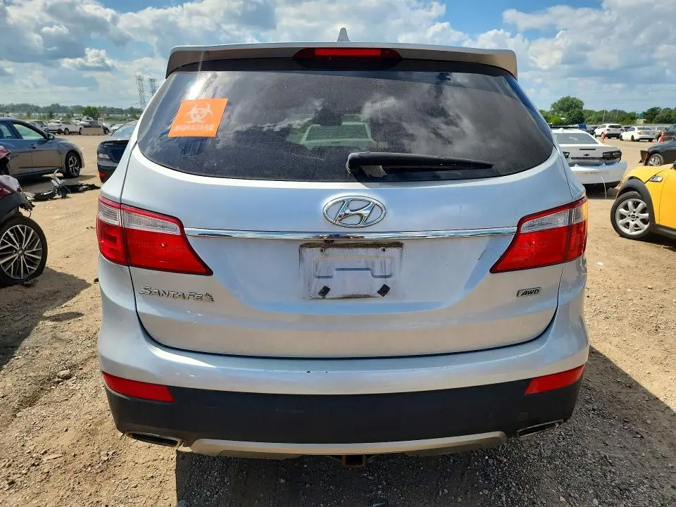 2016 HYUNDAI SANTA FE SE  