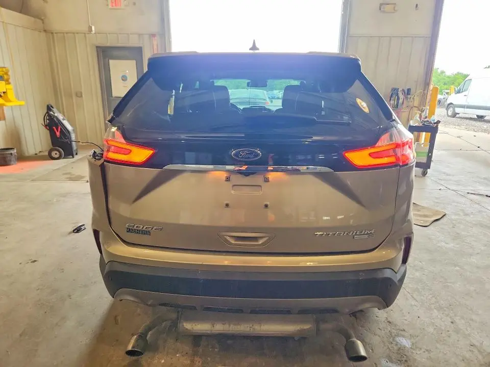2020 FORD EDGE TITANIUM  