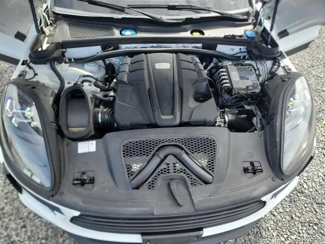 2021 PORSCHE MACAN S  