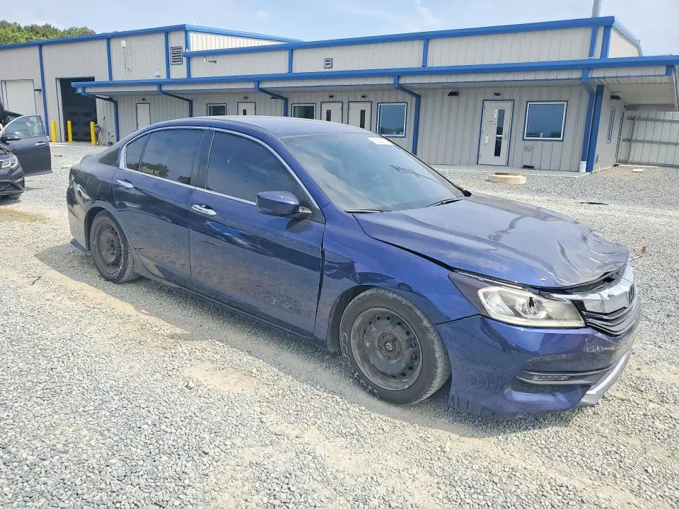 2017 HONDA ACCORD LX  
