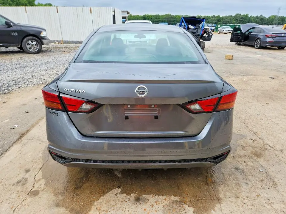 2022 NISSAN ALTIMA S  