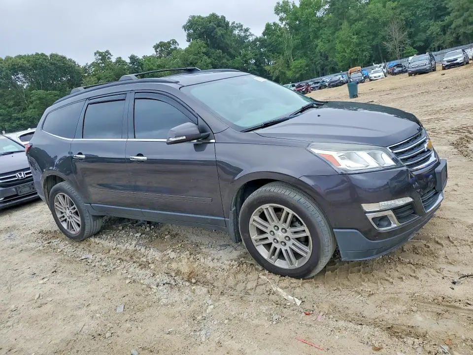 2014 CHEVROLET TRAVERSE LT  