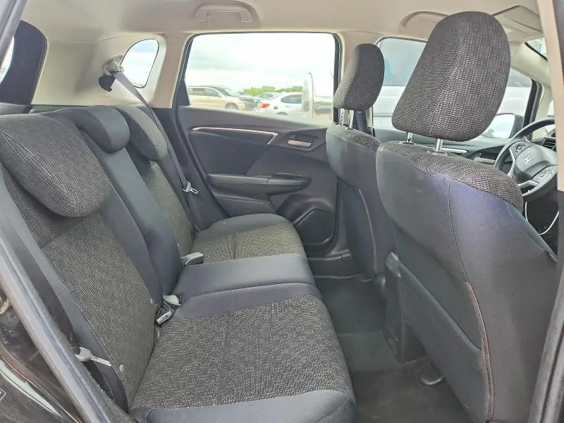 2016 HONDA FIT LX  