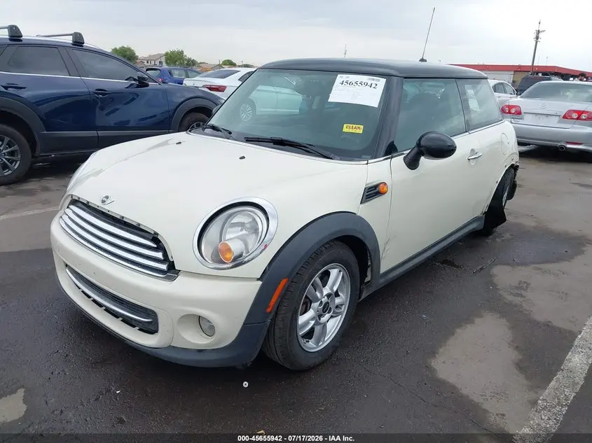 2013 MINI HARDTOP COOPER