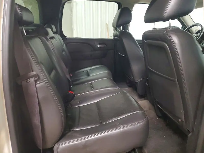 2013 CHEVROLET AVALANCHE LTZ  