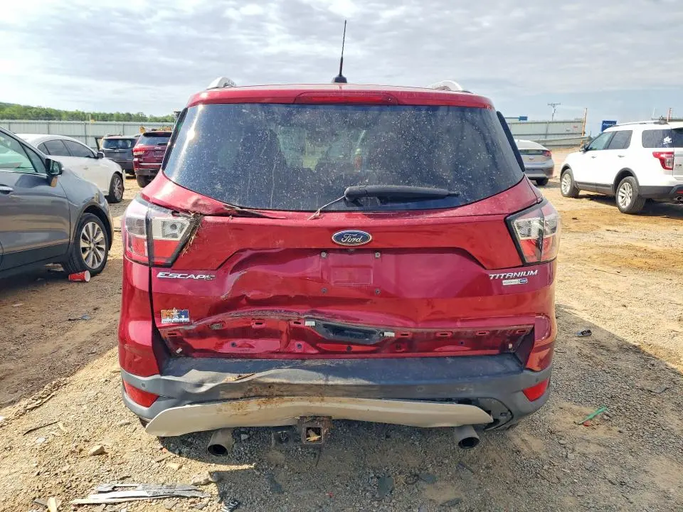 2017 FORD ESCAPE TITANIUM  