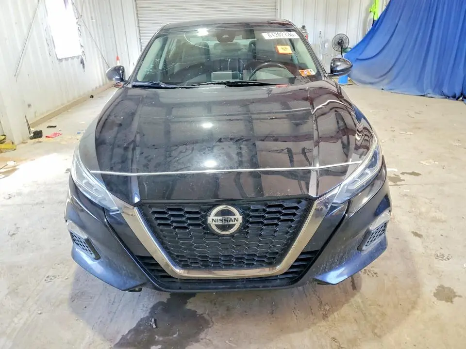2020 NISSAN ALTIMA SR  