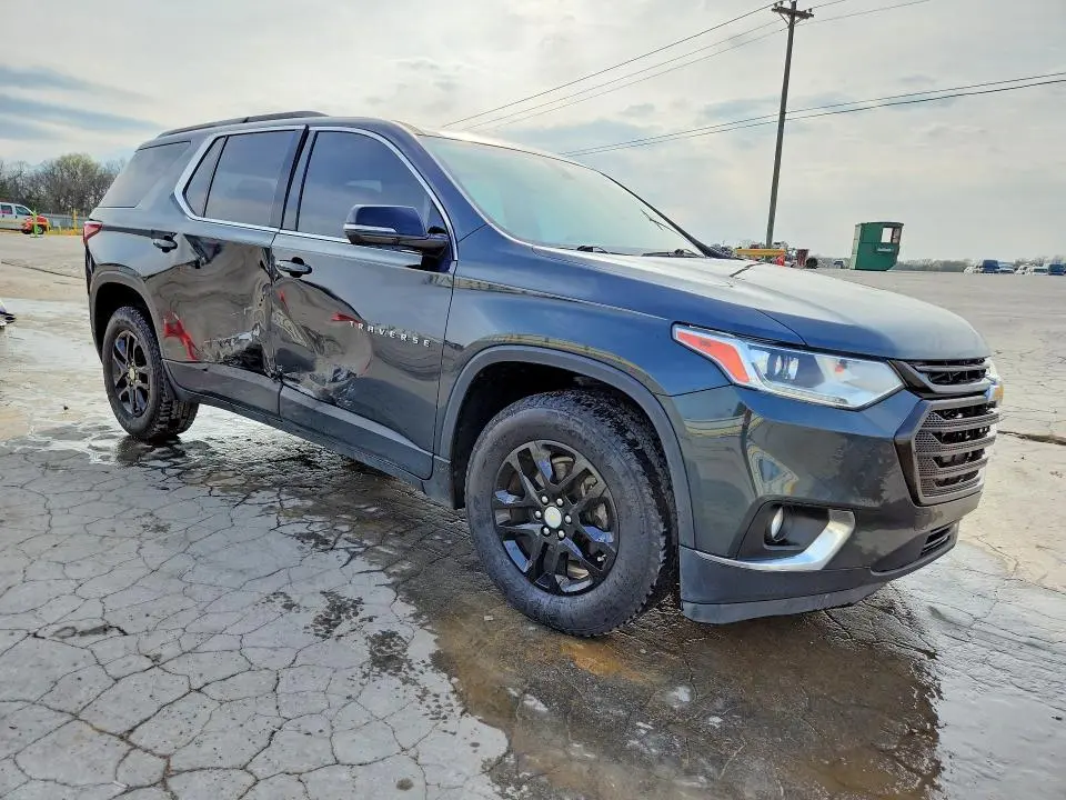 2019 CHEVROLET TRAVERSE LT  