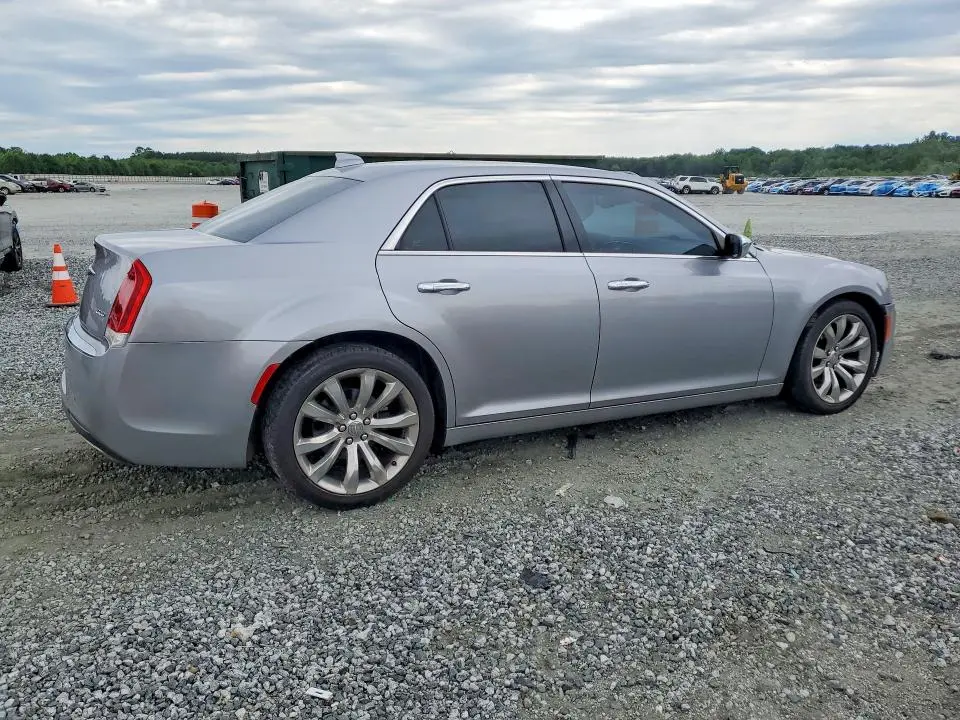 2018 CHRYSLER 300 LIMITED  