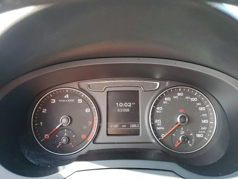2018 AUDI Q3 PREMIUM  