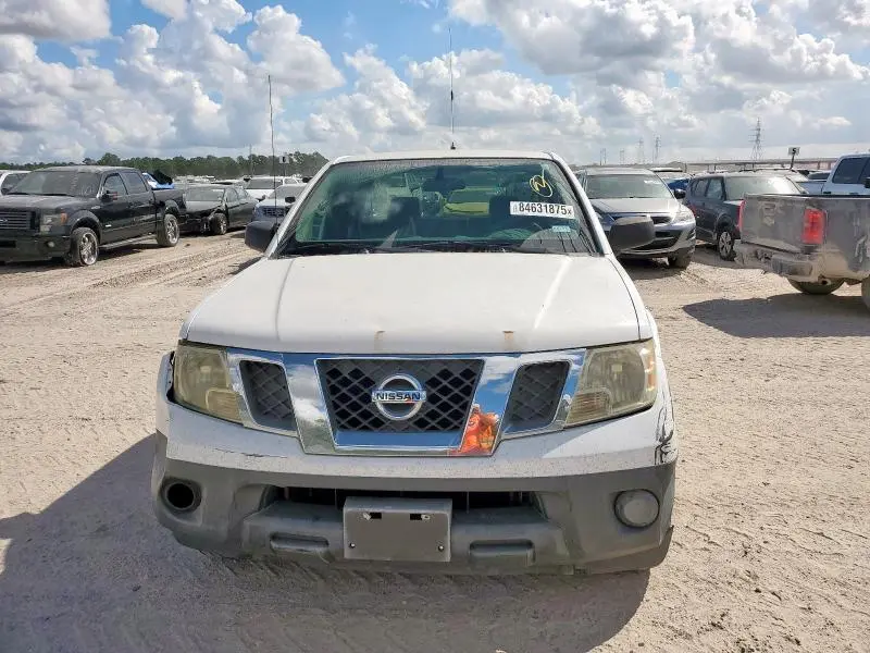 2012 NISSAN FRONTIER S  