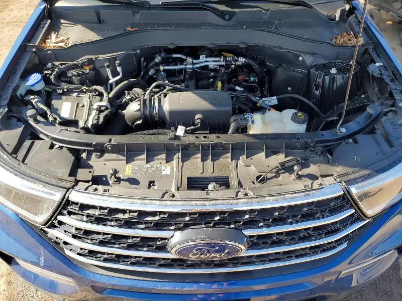 2022 FORD EXPLORER XLT  