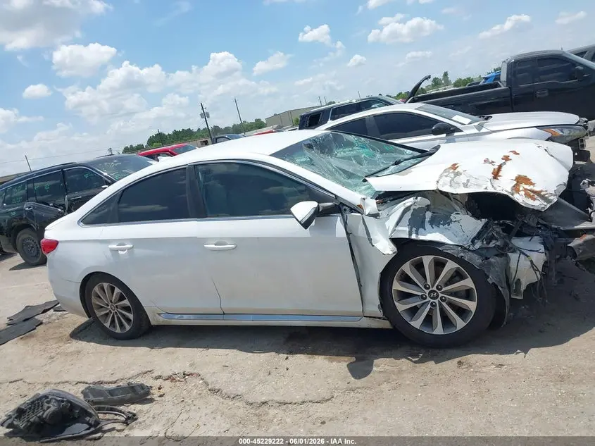 2015 HYUNDAI SONATA SPORT