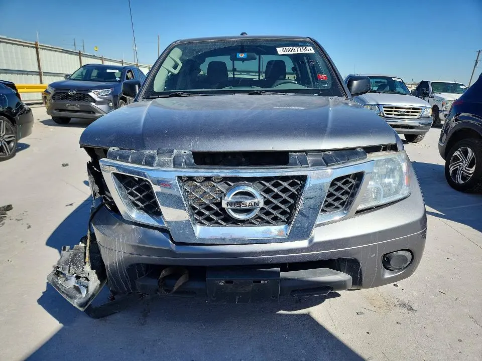 2018 NISSAN FRONTIER SV  