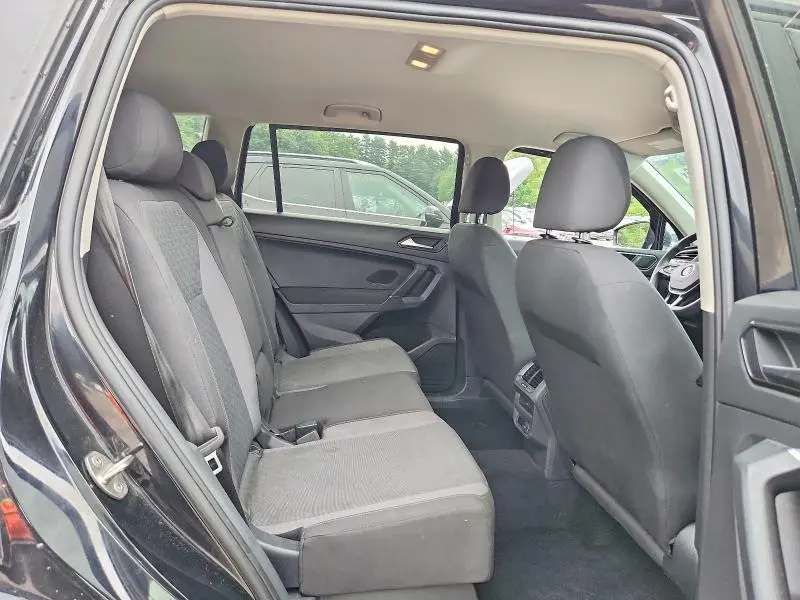 2018 VOLKSWAGEN TIGUAN S  