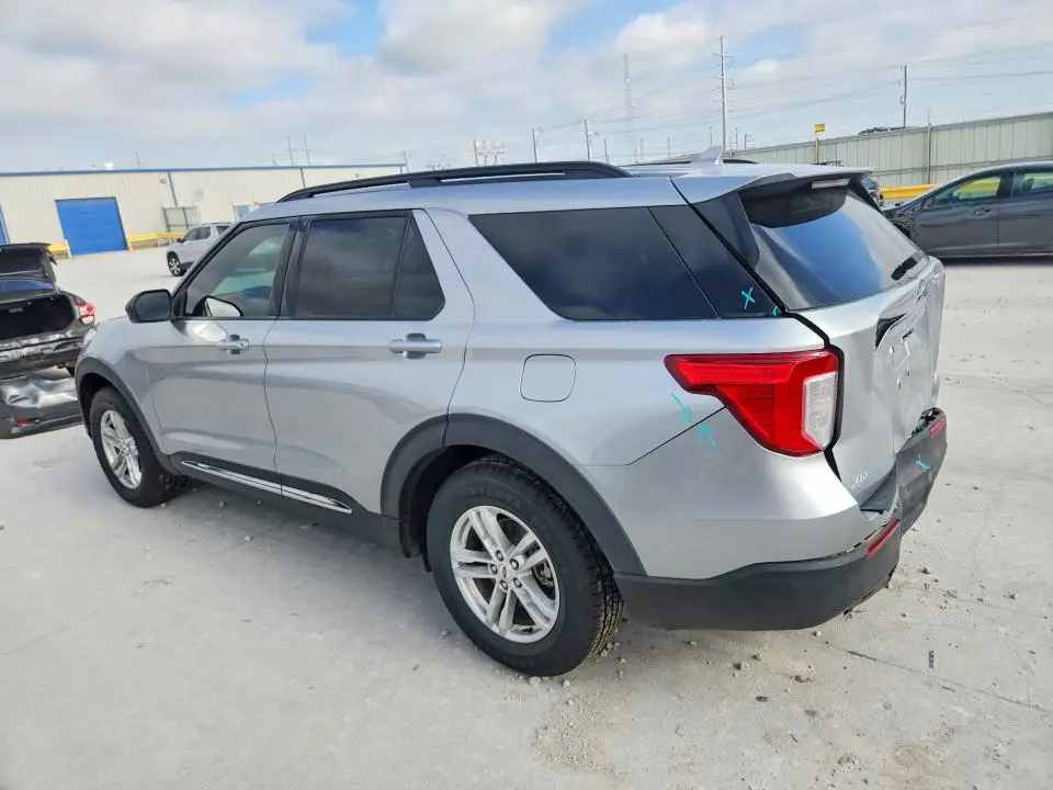 2020 FORD EXPLORER XLT  