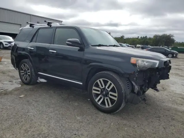 2014 TOYOTA 4RUNNER SR5  