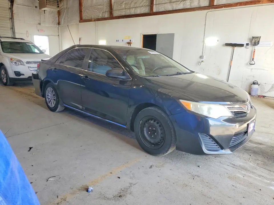 2012 TOYOTA CAMRY LE  