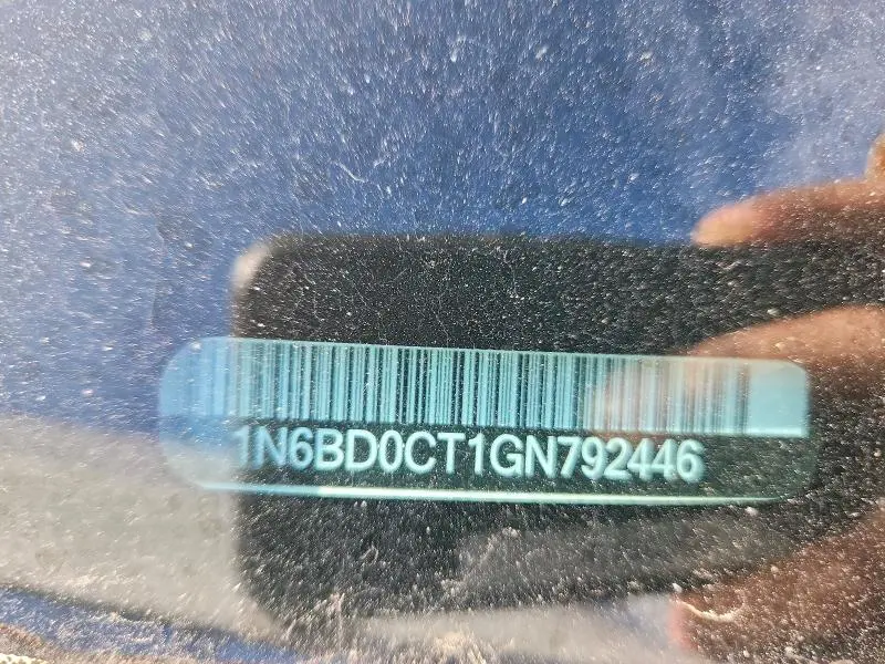 2016 NISSAN FRONTIER S  