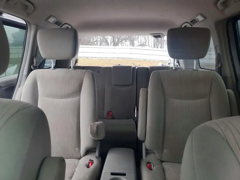 2013 NISSAN QUEST S  