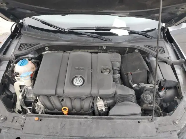 2012 VOLKSWAGEN PASSAT S  