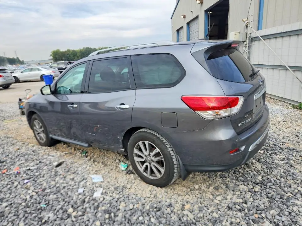 2016 NISSAN PATHFINDER SV  