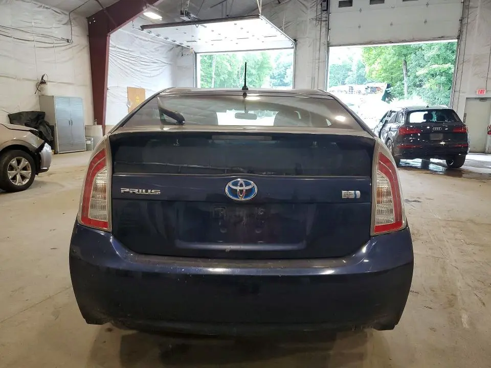 2014 TOYOTA PRIUS TWO  