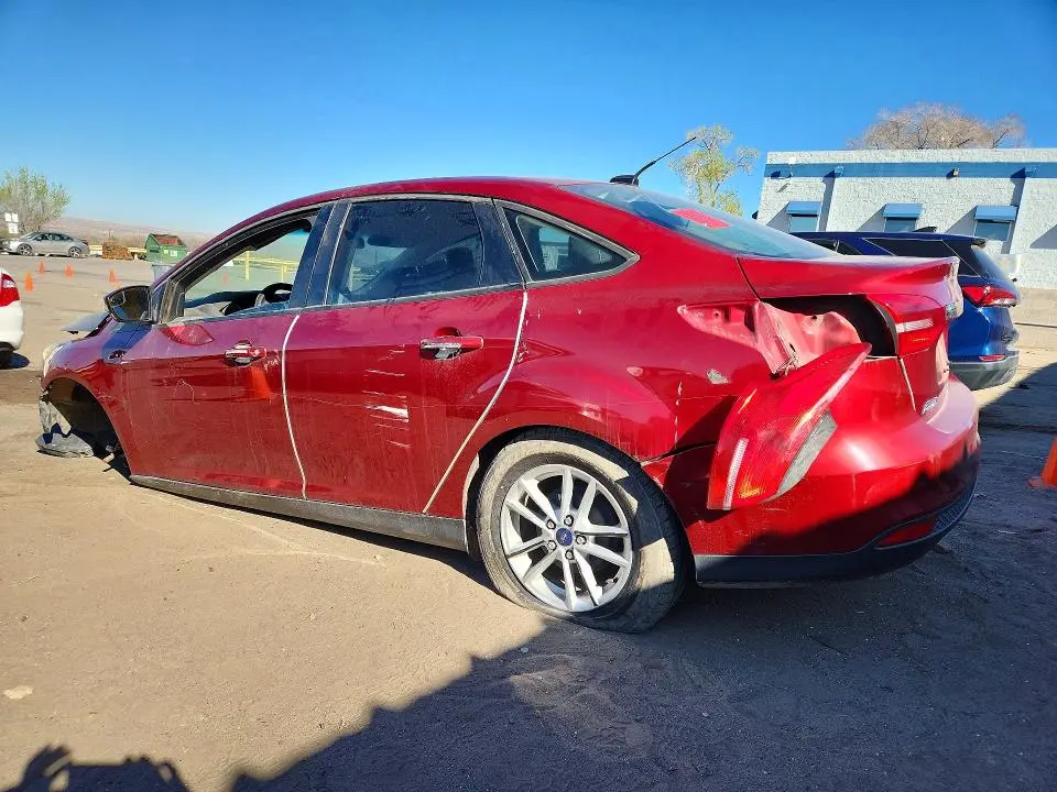 2015 FORD FOCUS SE  