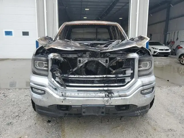 2018 GMC SIERRA K1500 SLT  