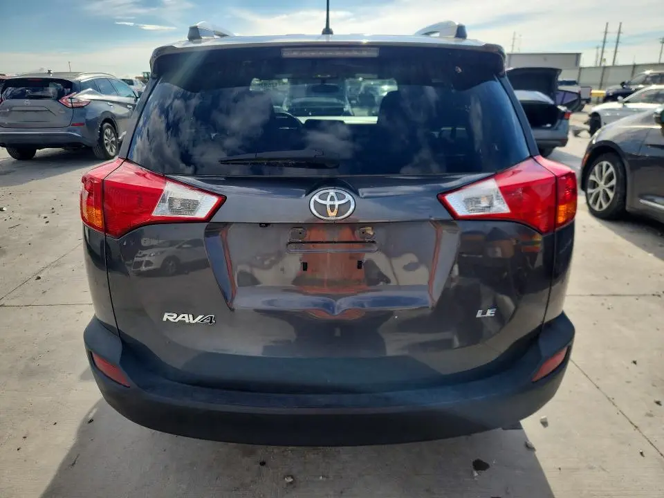 2013 TOYOTA RAV4 LE  