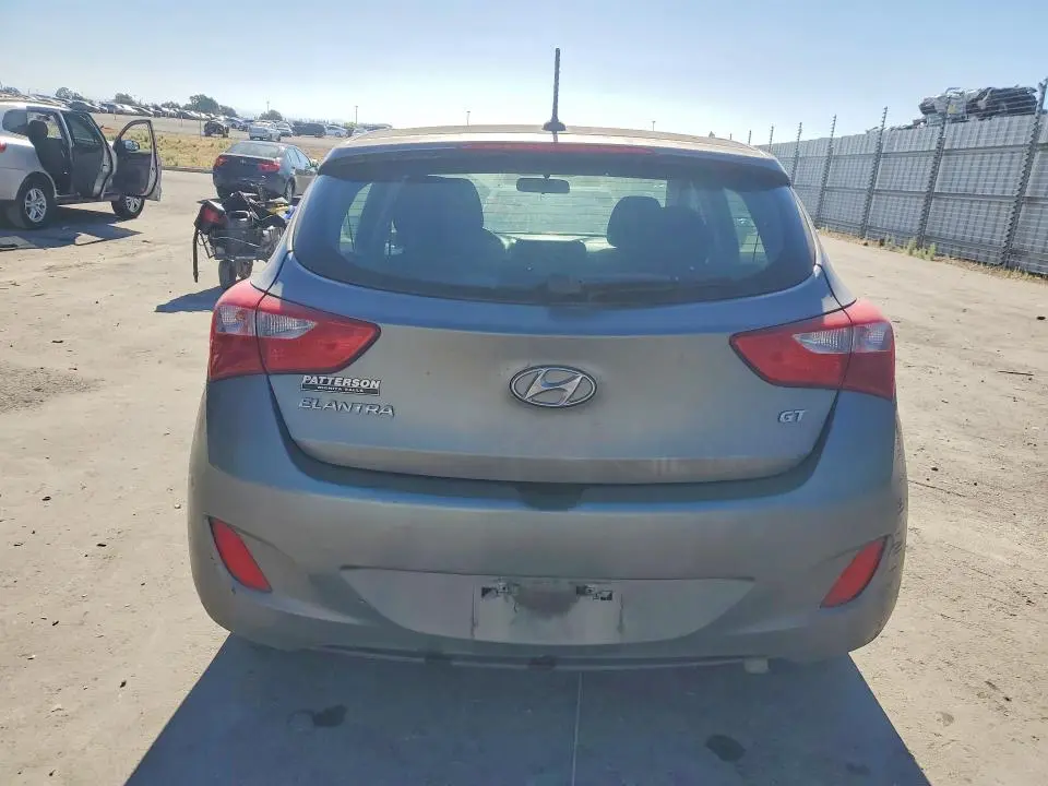 2017 HYUNDAI ELANTRA GT BASE  