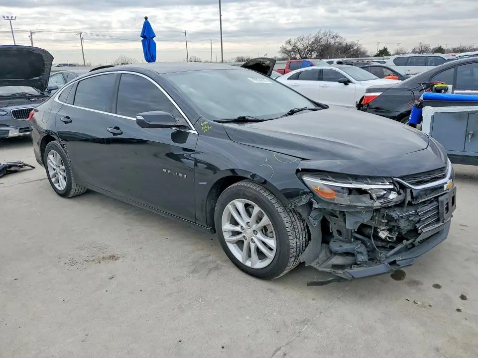 2017 CHEVROLET MALIBU LT  