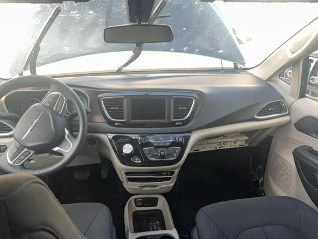 2018 CHRYSLER PACIFICA LX  